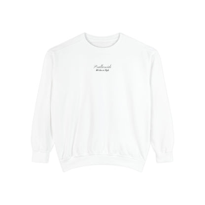 Chic Unisex Sweatshirt
