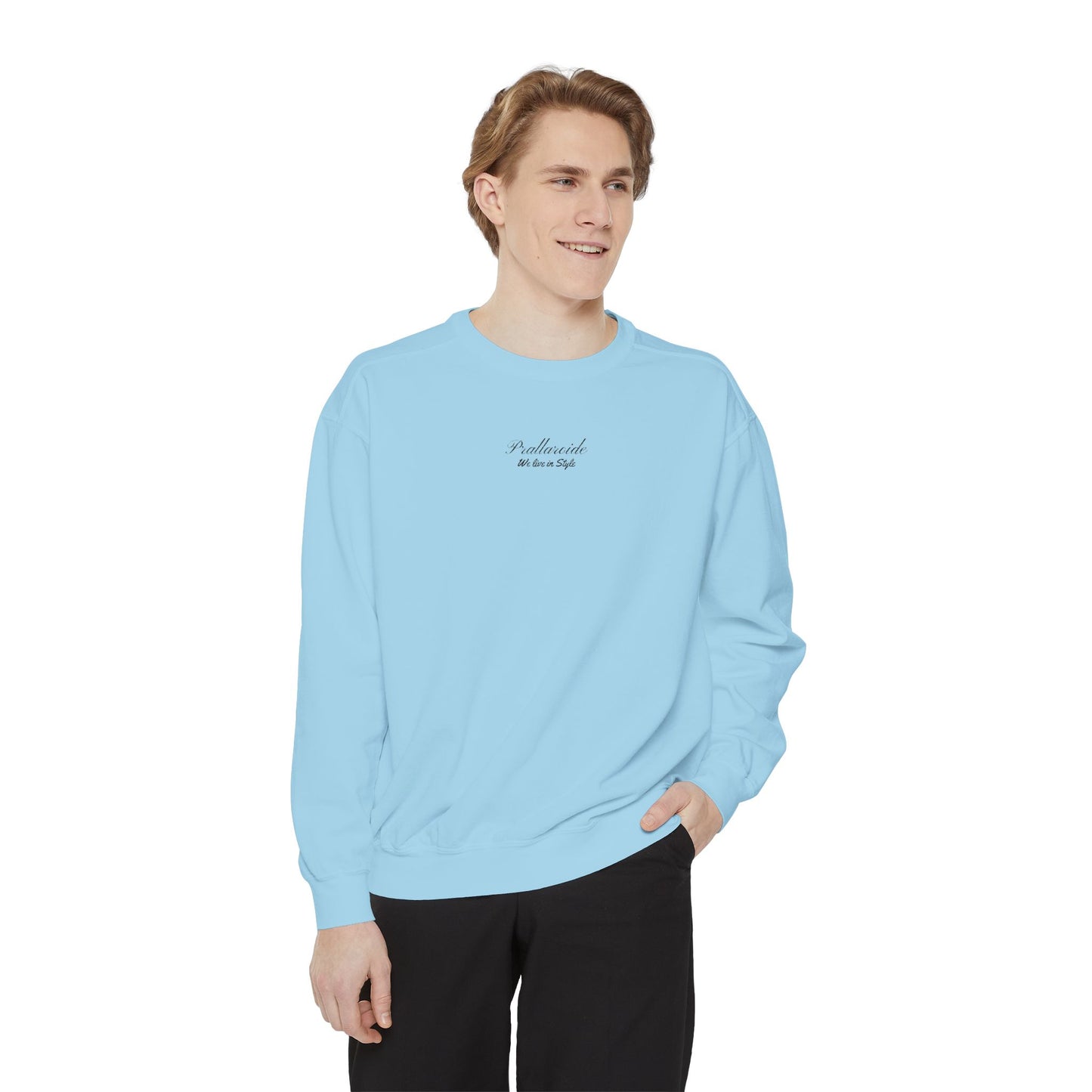 Chic Unisex Sweatshirt