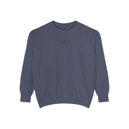 Chic Unisex Sweatshirt